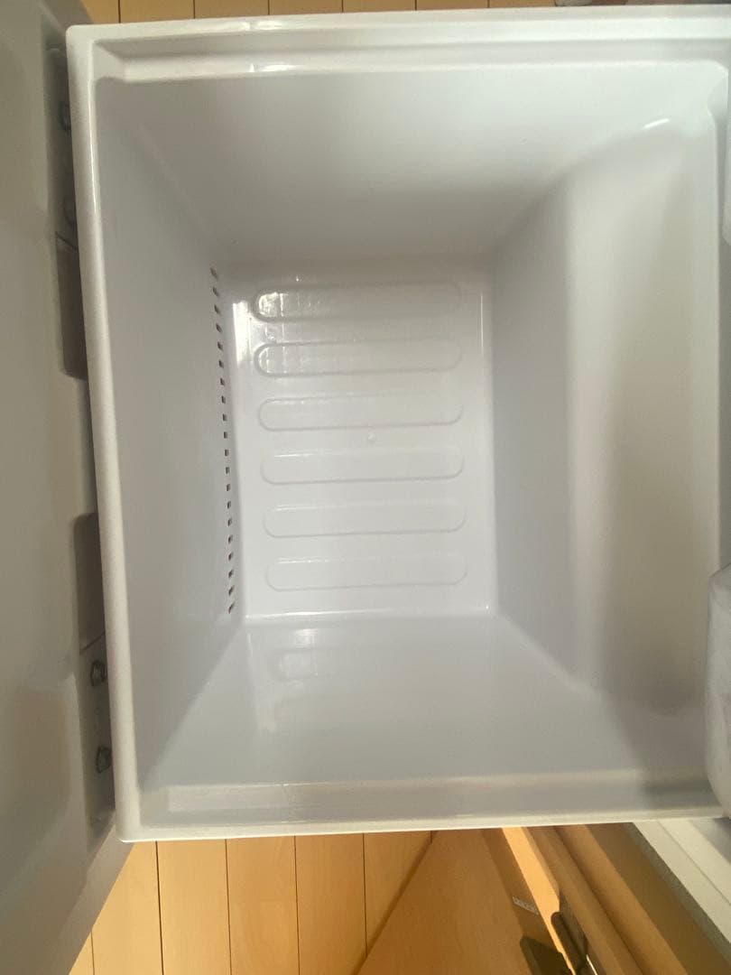 【2/14削除】SHARP冷蔵庫2023年製　SJ-D15JJ