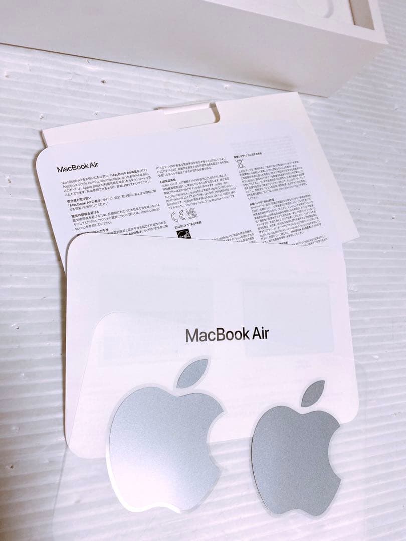 Apple MacBook Air ノートパソコン 13.6インチ