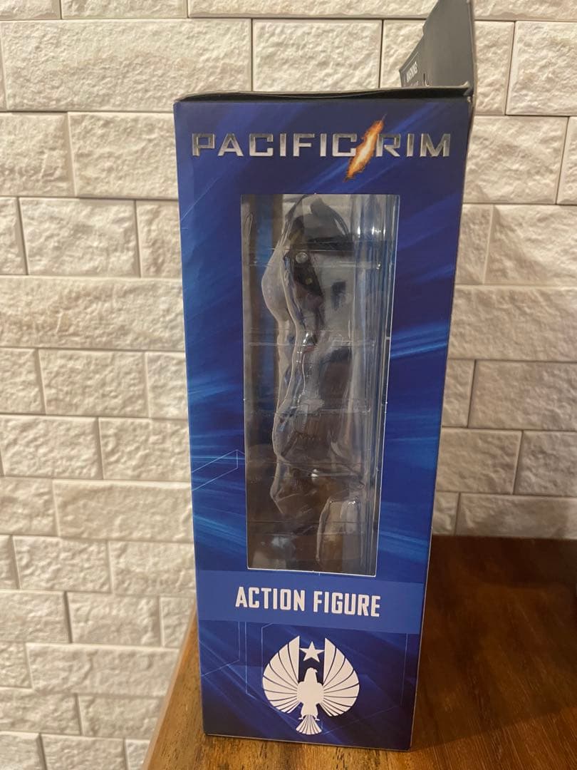 パシフィックリム ジプシーデンジャー デラックスアクションフィギュア