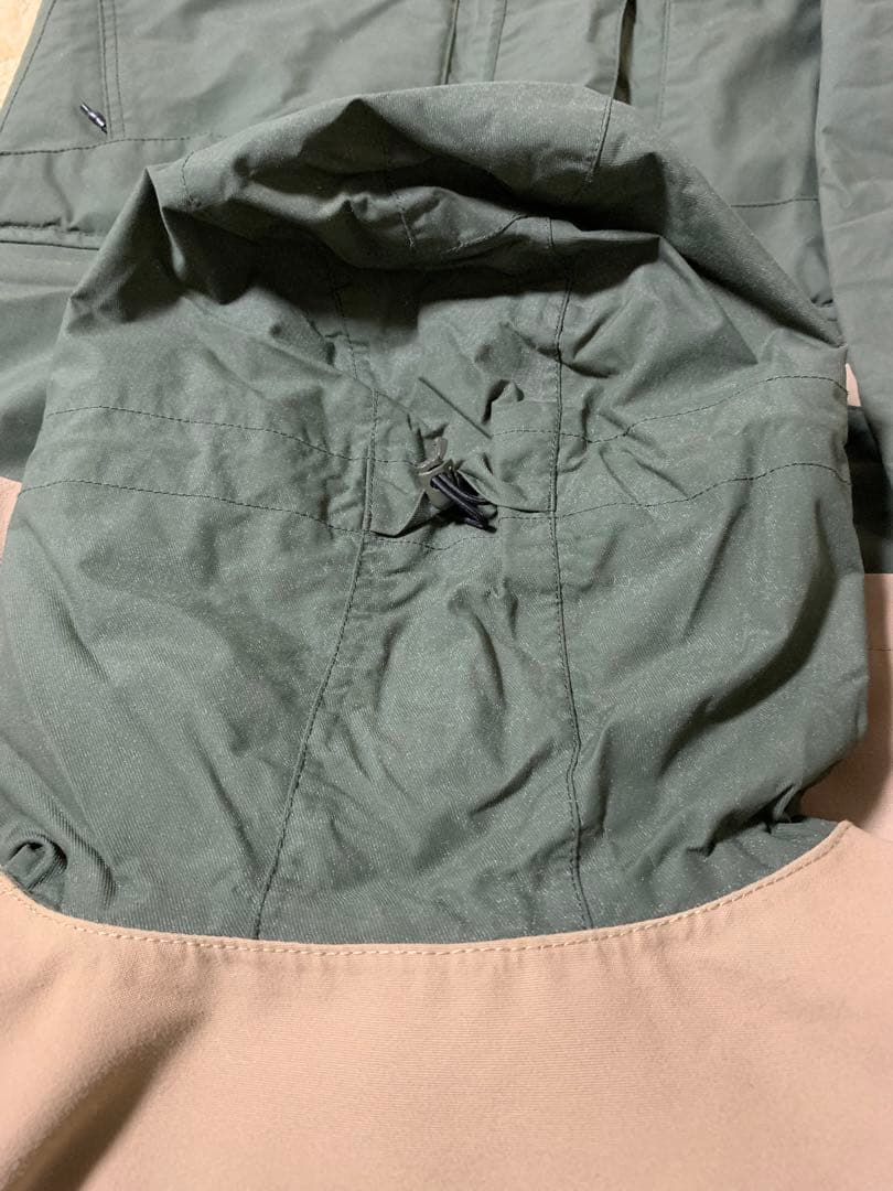 Quiksilver クイックシルバー　スノーボードウェア　上下セット　Mサイズ