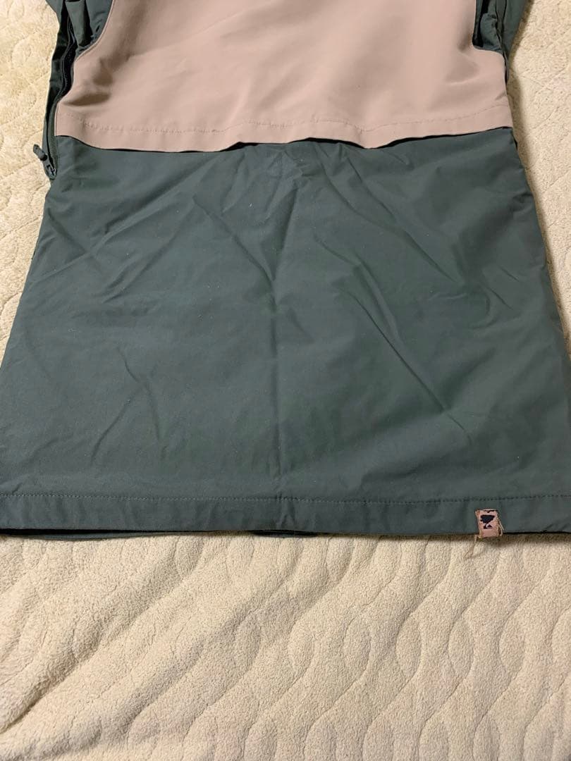 Quiksilver クイックシルバー　スノーボードウェア　上下セット　Mサイズ