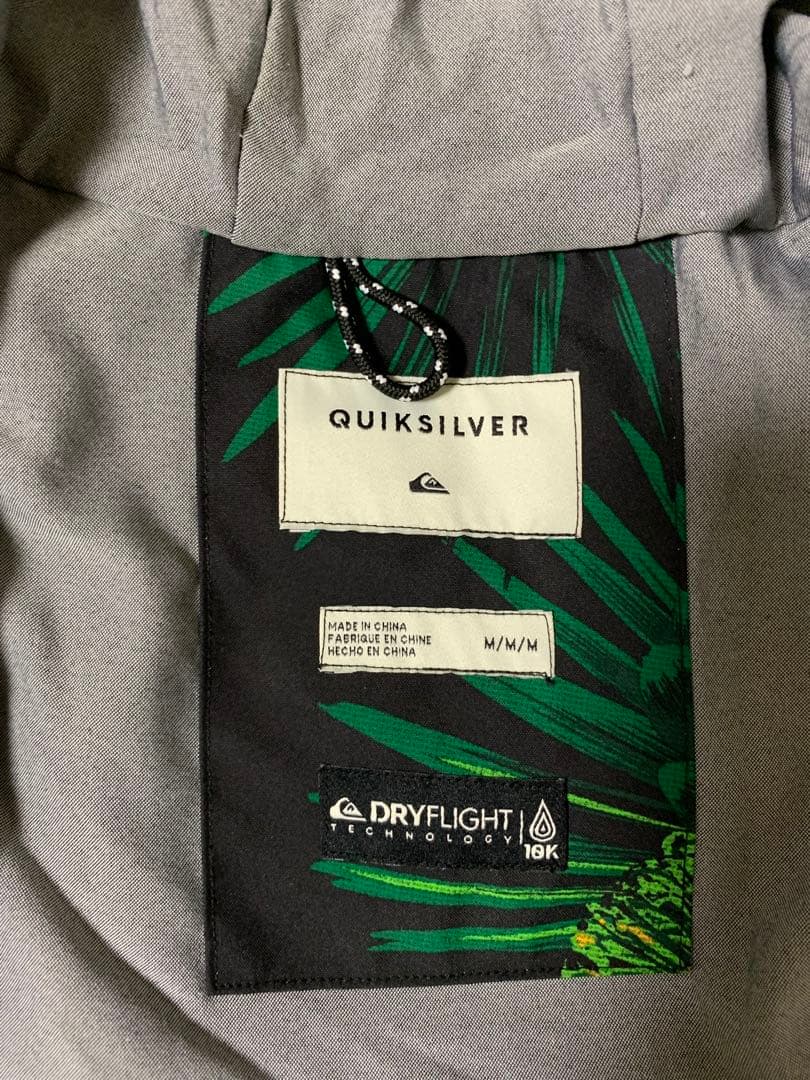 Quiksilver クイックシルバー　スノーボードウェア　上下セット　Mサイズ