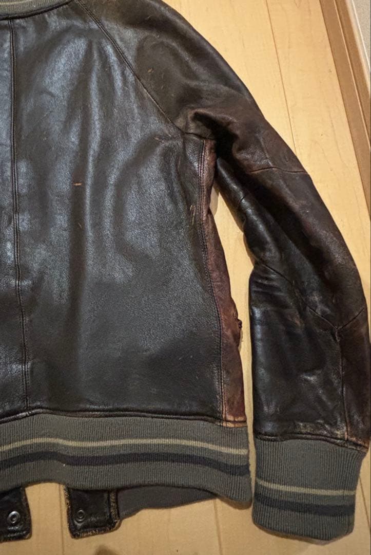varde77 レザー　鹿革クラックレザースタジアムジャケット　サイズＳ