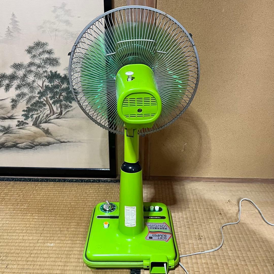 昭和レトロ　レトロポップ　グリーンファン　東芝扇風機　30cm 4枚ファン