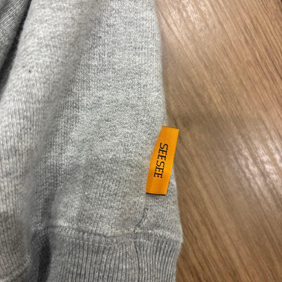 SEE SEE グレー クルーネック スウェット