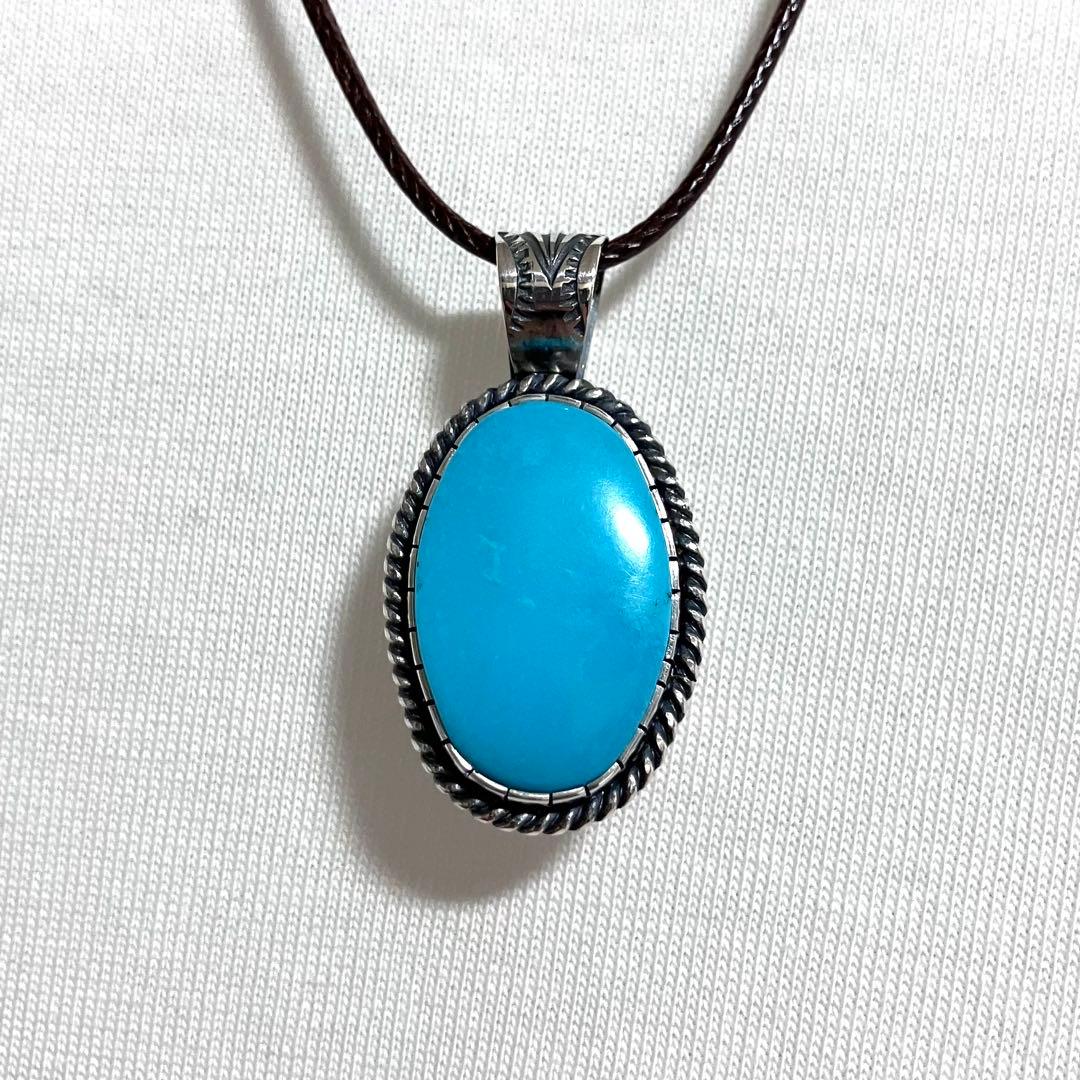 にゅ様　オーダー品　スリーピングビューティー　ターコイズ　シルバー　ネックレス