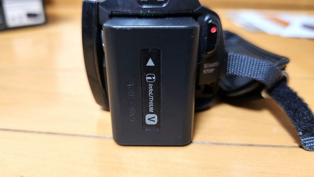 SONY ビデオカメラ HDR-CX520V ワイドコンバージョンレンズ付き