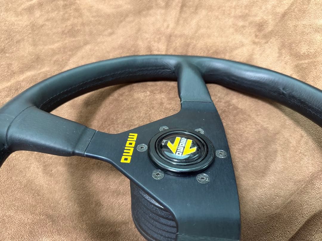 MOMO MOMOCORSE ステアリング 本体