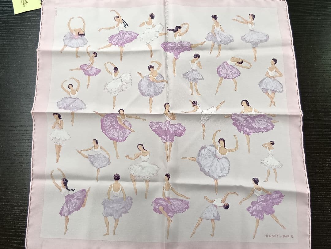 265 HERMES エルメス バレリーナ シルク ハンカチ 新品未使用