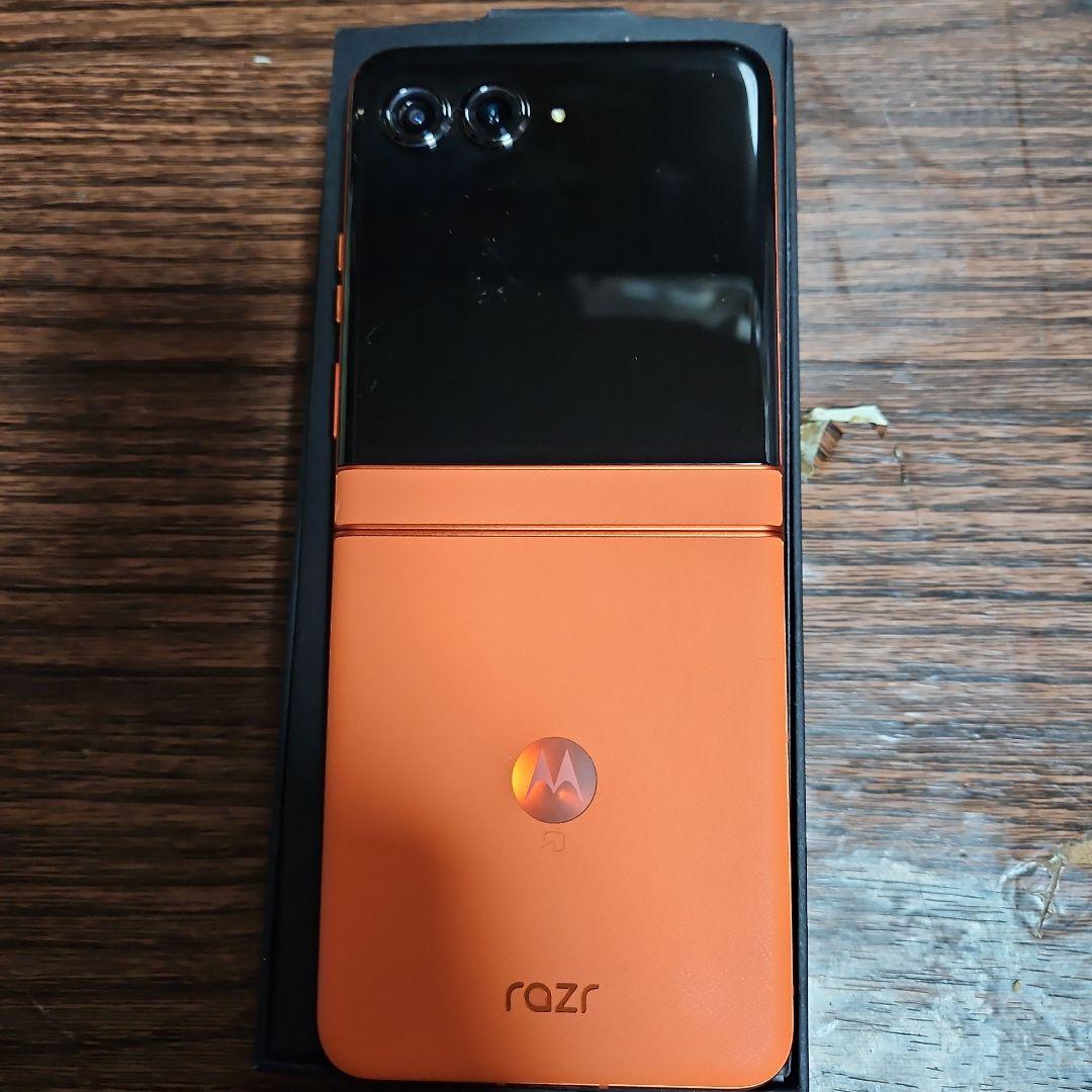 Motorola razr 50 12G/512G 国内版 SIMフリー