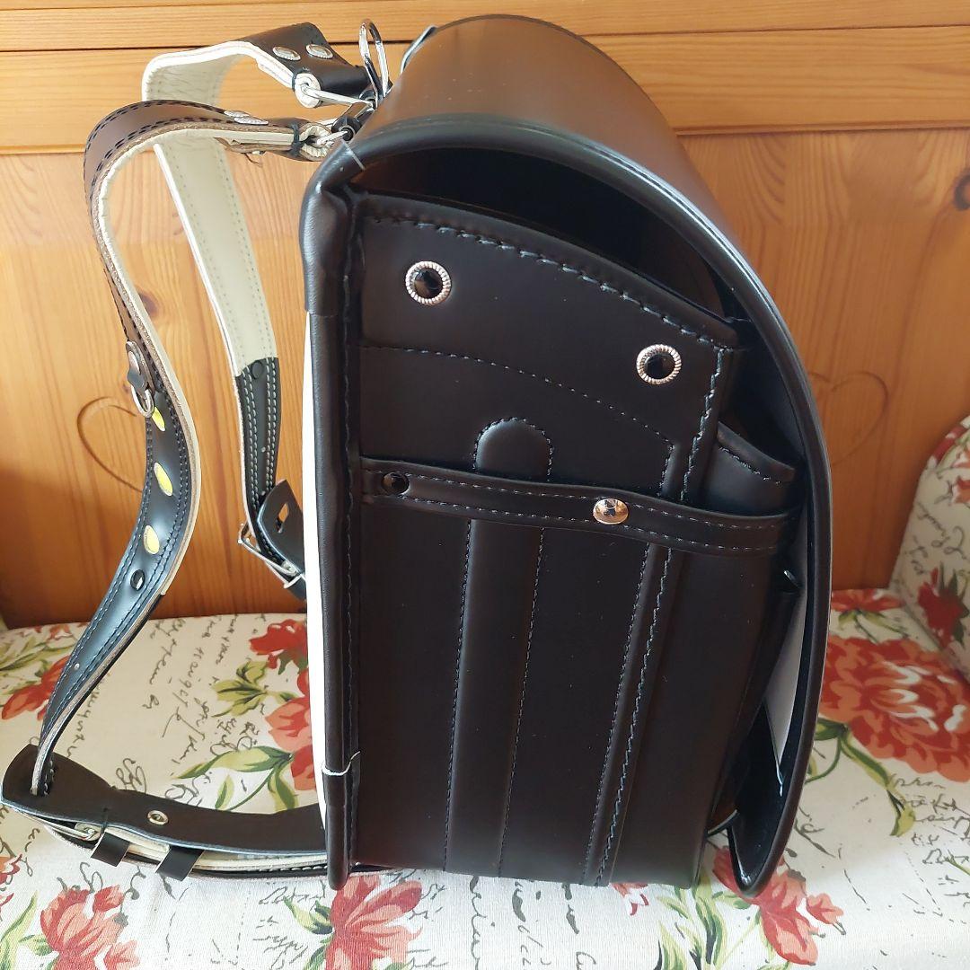 新品.牛皮ランドセル/黒.レインカバー＆交通安全ピカピカフィットちゃん