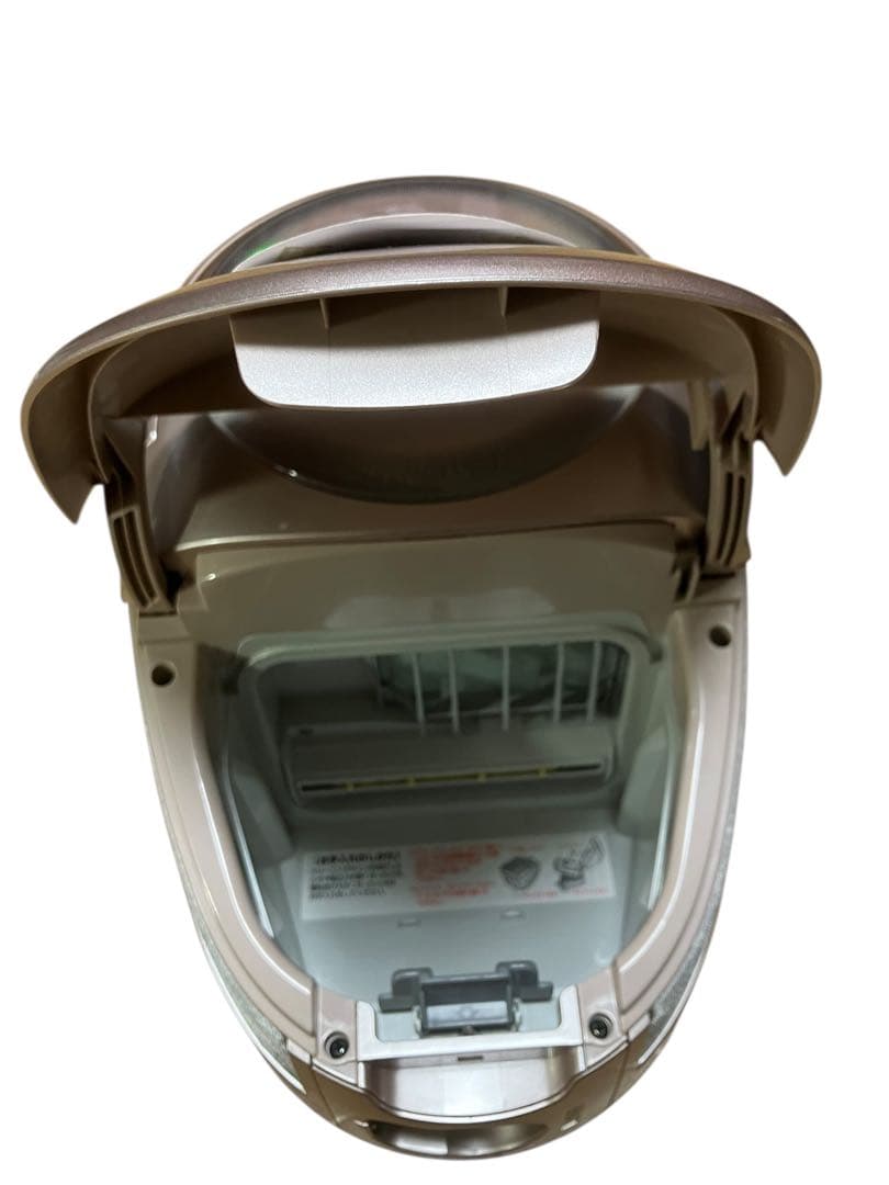 シナモン 　SANYO 三洋　サイクロン掃除機SC-XD1000 8年製