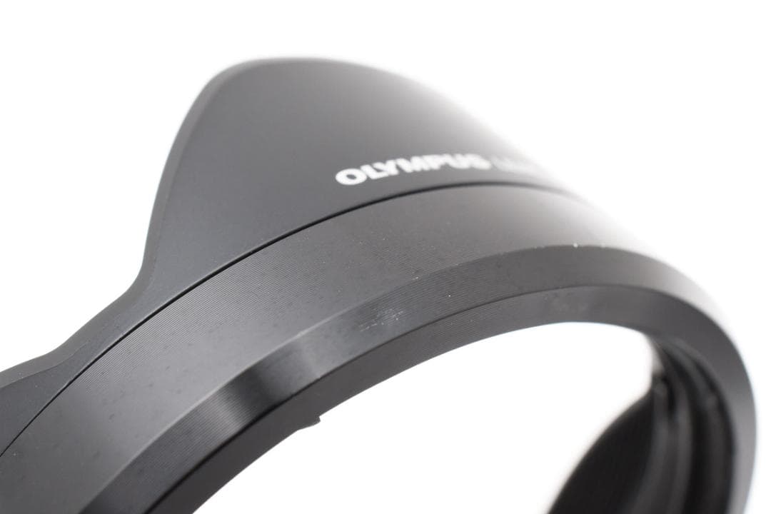 OLYMPUS 12-40mm F2.8 PRO《防塵防滴のタフなマクロ》