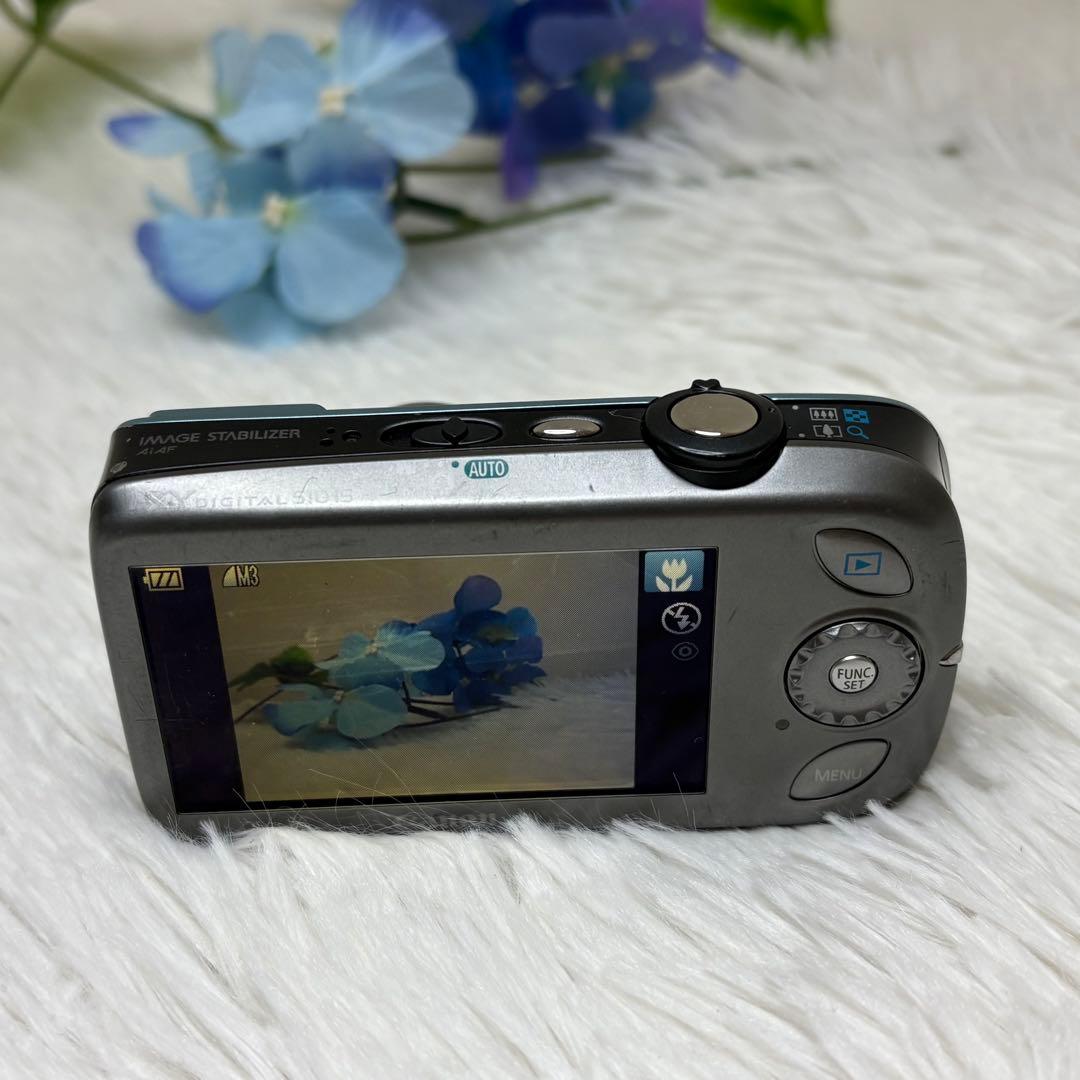 Canon カメラ　IXY 510IS 充電器　箱　PC1356 コンデジ　可動