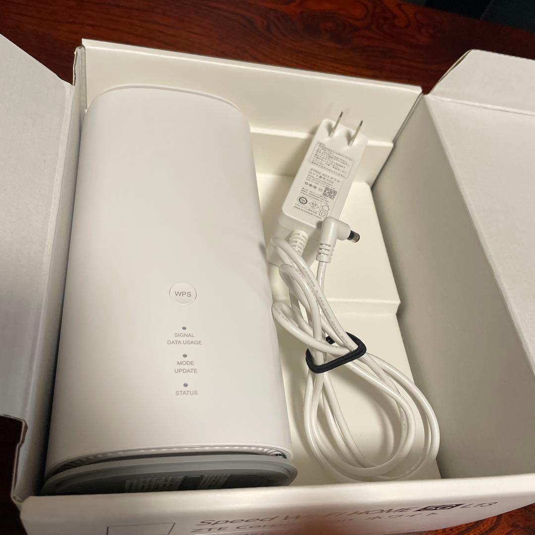 Speed Wi-Fi  5G L13 本体（5G対応ホームルーター）