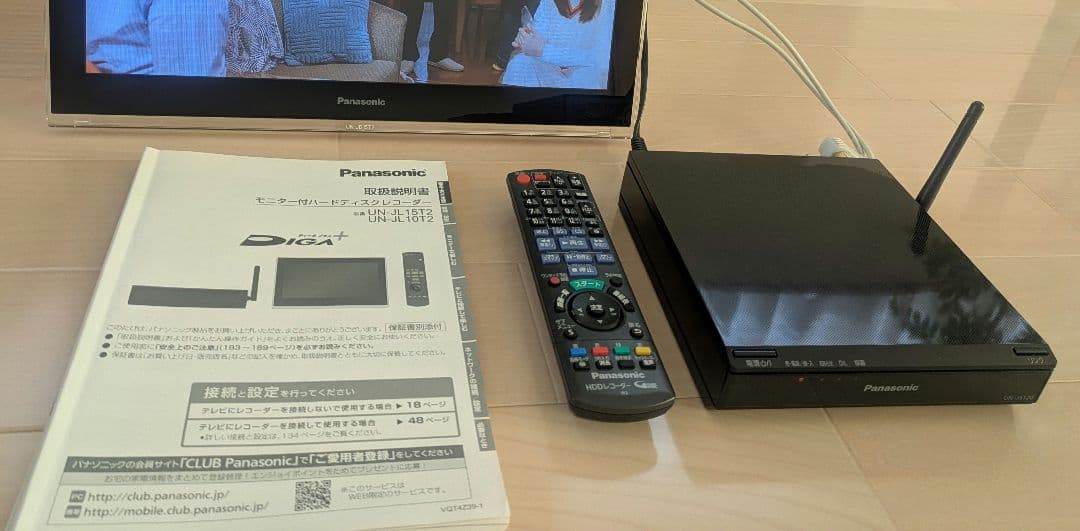 panasonic　モニター付ハードディスクレコーダー　UN-JD15T2
