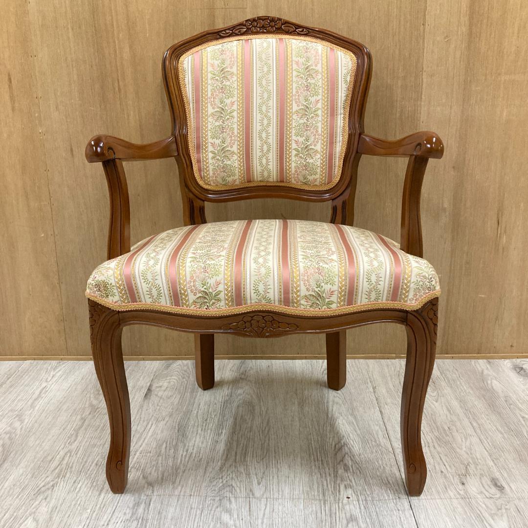 イタリア 　猫脚　アームチェア 　椅子　ダイニングチェア　クラシック 　A