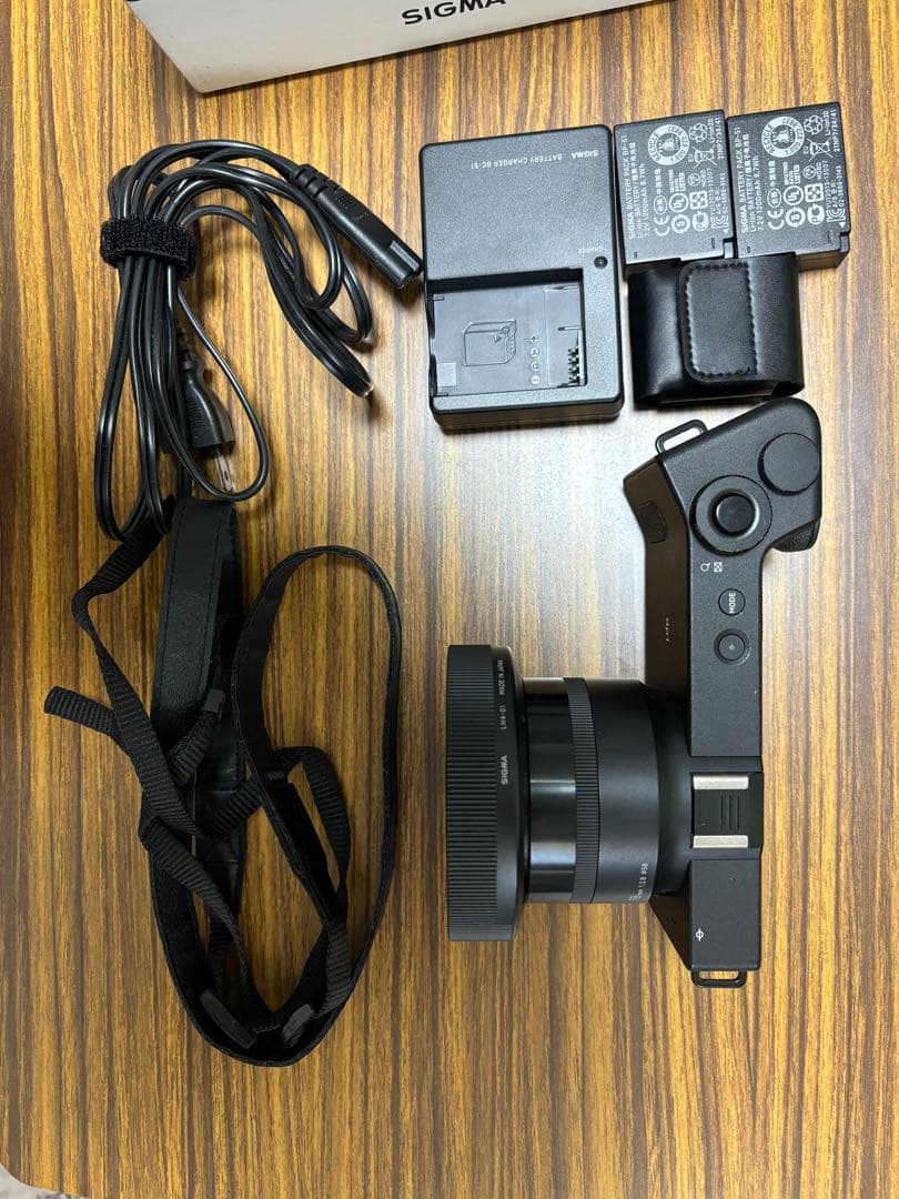 SIGMA dp1 Quattro​​(これ以上の値下げ無し)