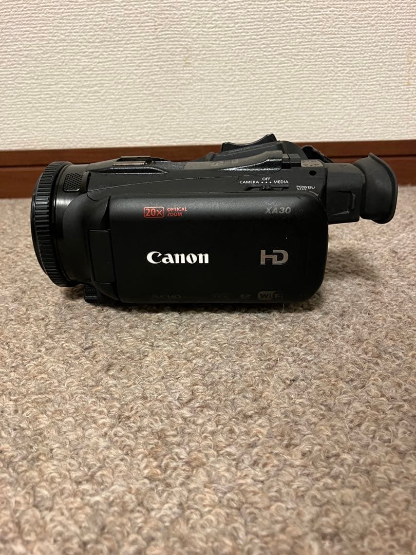 Canon 業務用ビデオカメラXAシリーズ 5台まとめて。