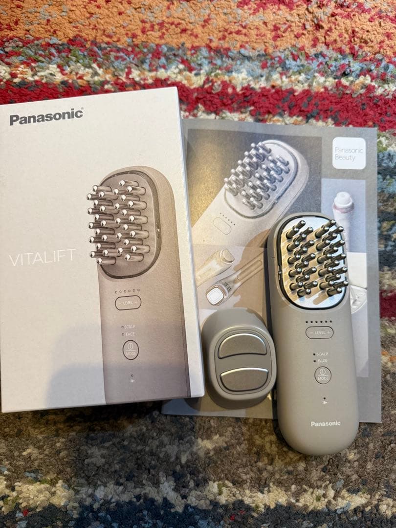 値下げ商品　Panasonic VITALIFT 美顔器