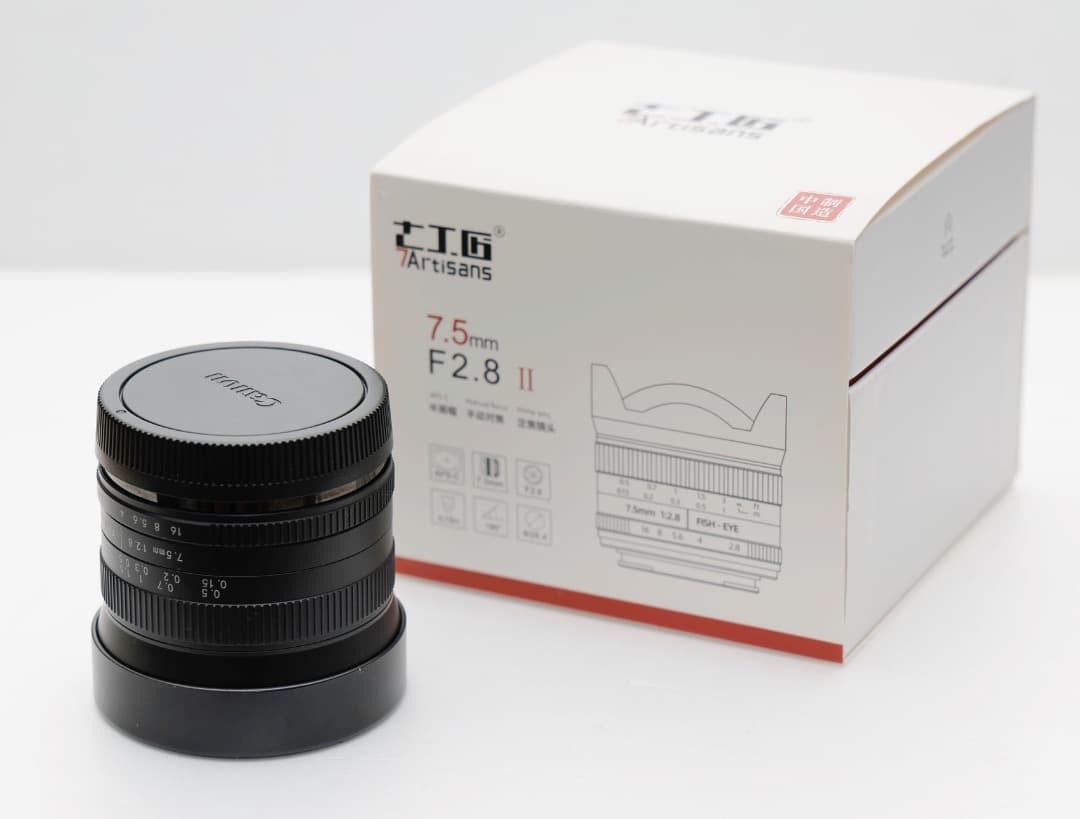 七工匠 7Artisans 7.5mm F2.8 単焦点 魚眼 中古 EF-M