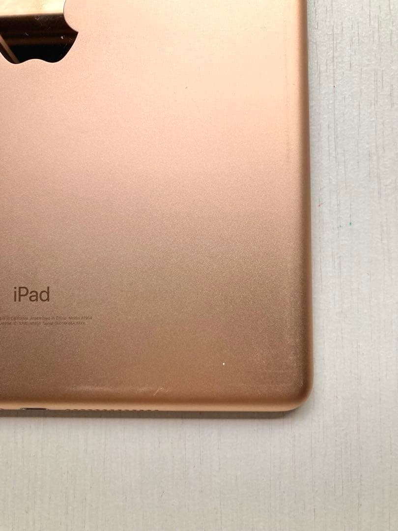 iPad第6世代　128GB ジャンク品　部品取り