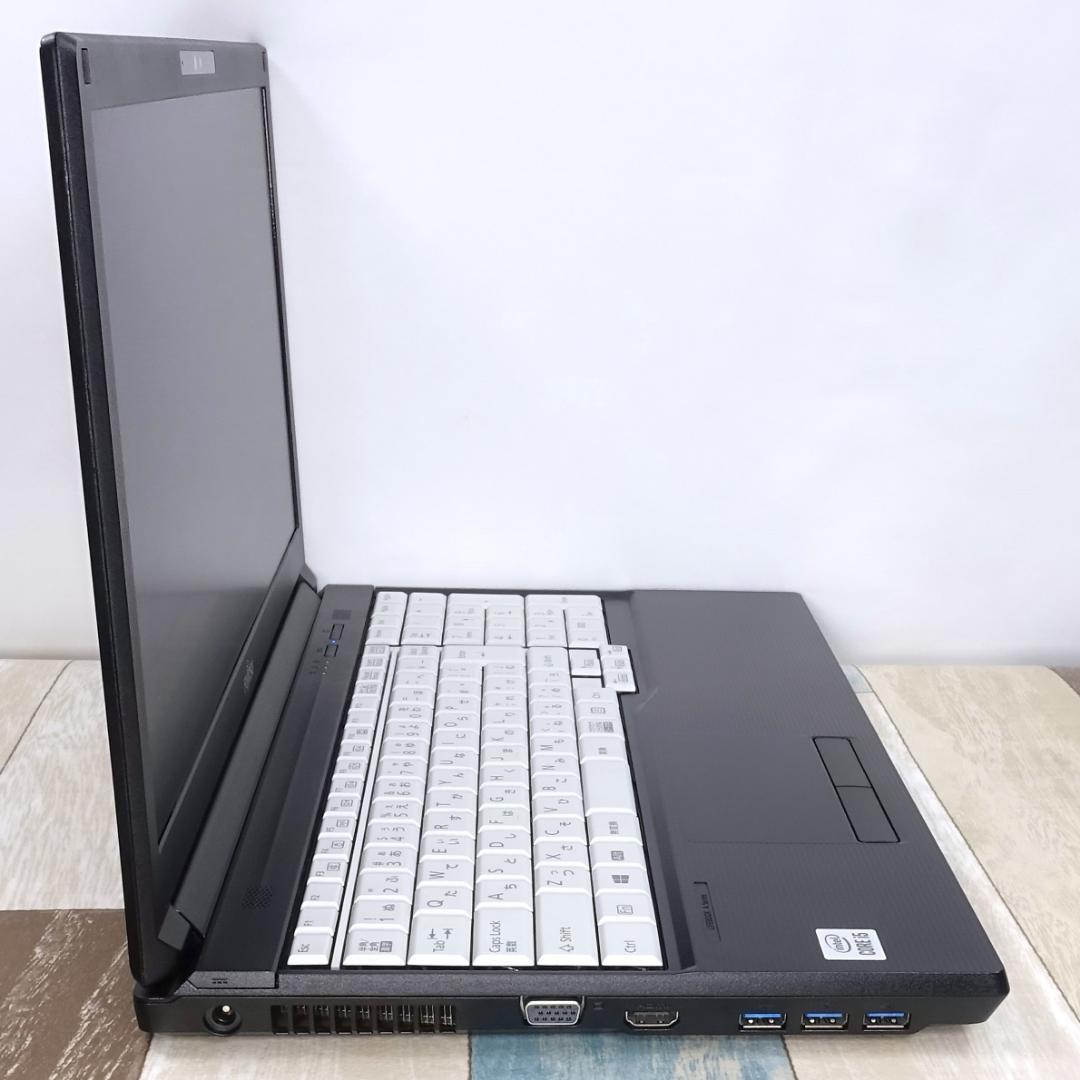 極美品で神速の２０２１年製✨第１０世代コアｉ５に大容量１６ＧＢメモリ搭載✨日本製