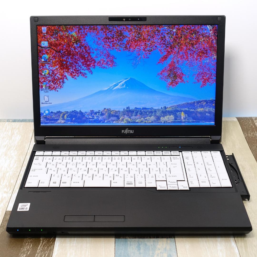 極美品で神速の２０２１年製✨第１０世代コアｉ５に大容量１６ＧＢメモリ搭載✨日本製