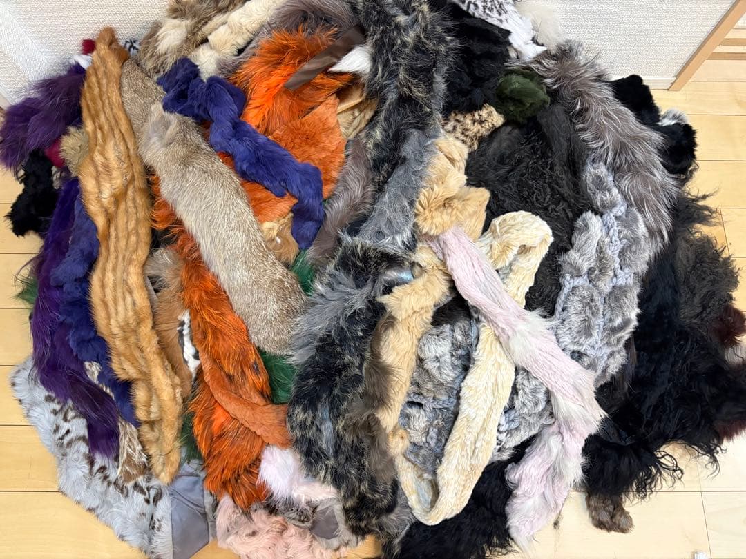【超大量】毛皮 ミンク フォックス ラビット その他 リアルファー まとめて②