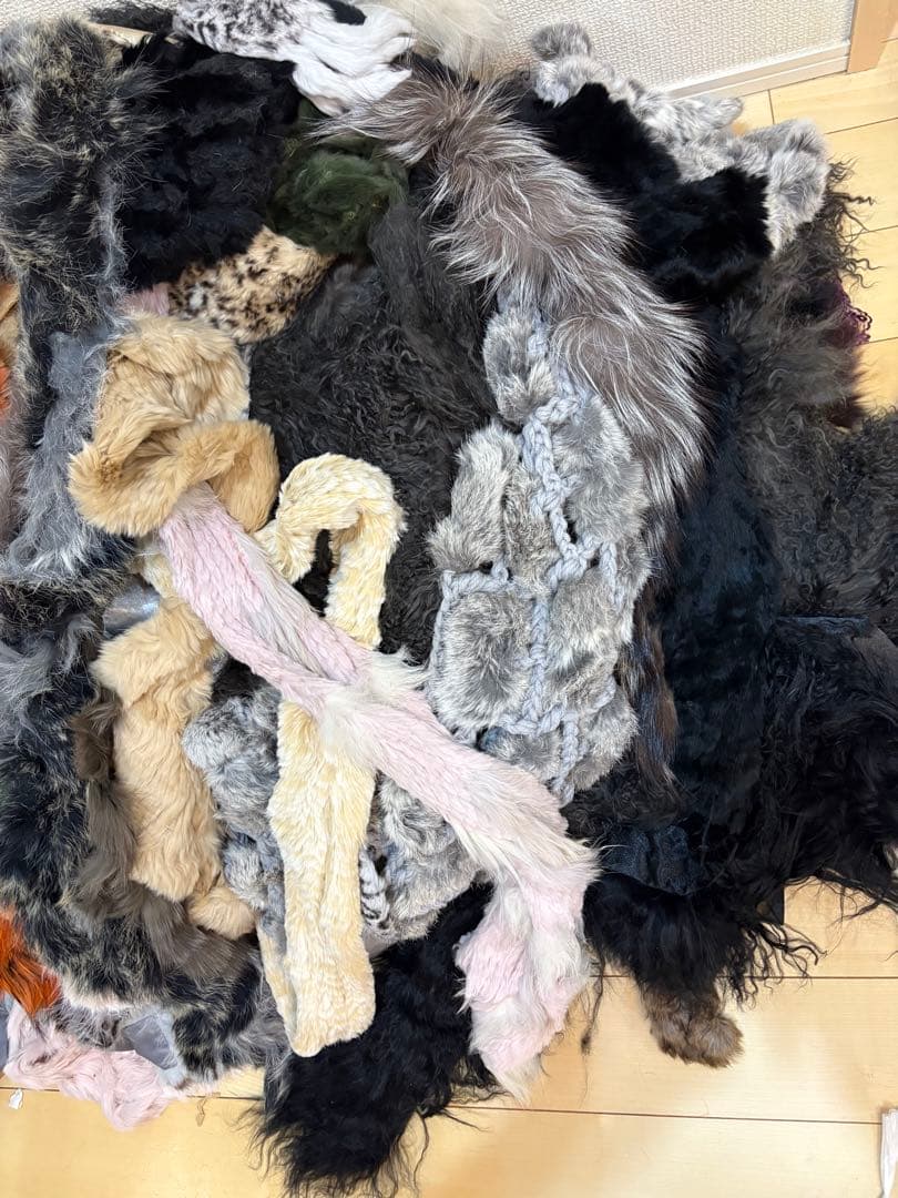 【超大量】毛皮 ミンク フォックス ラビット その他 リアルファー まとめて②