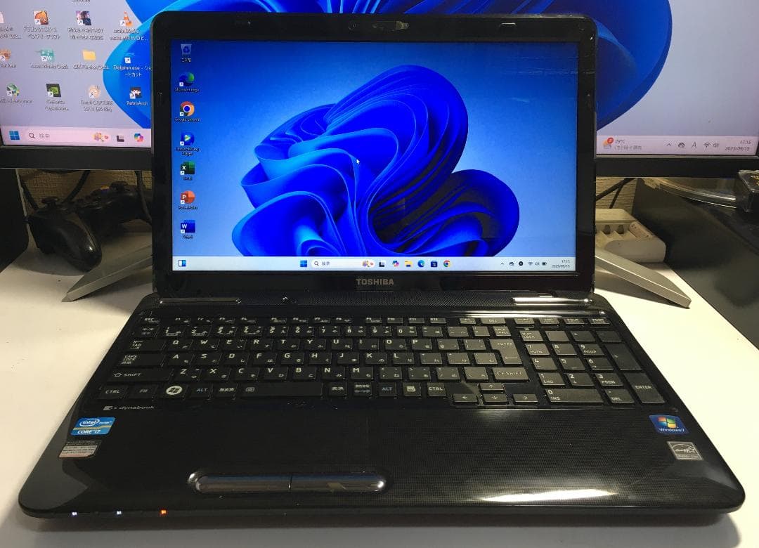 東芝 dynabook T451/58EB Windows11