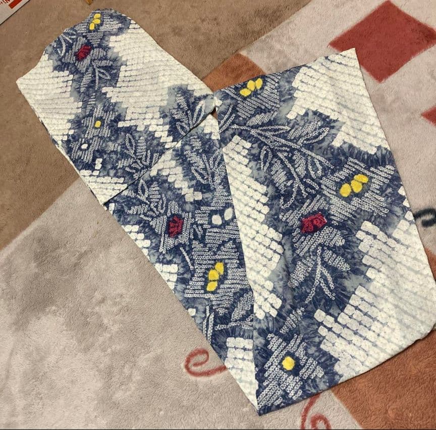 爽やか青と白の有松鳴海絞りの浴衣