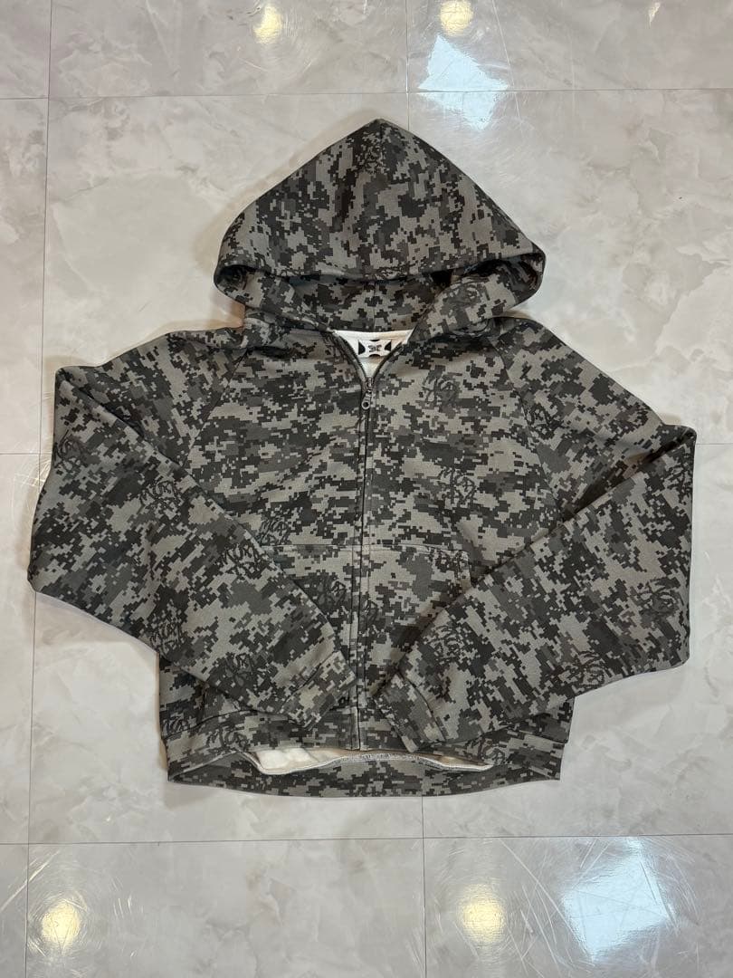 即完品】Mertra迷彩グレー フルジップフーディS