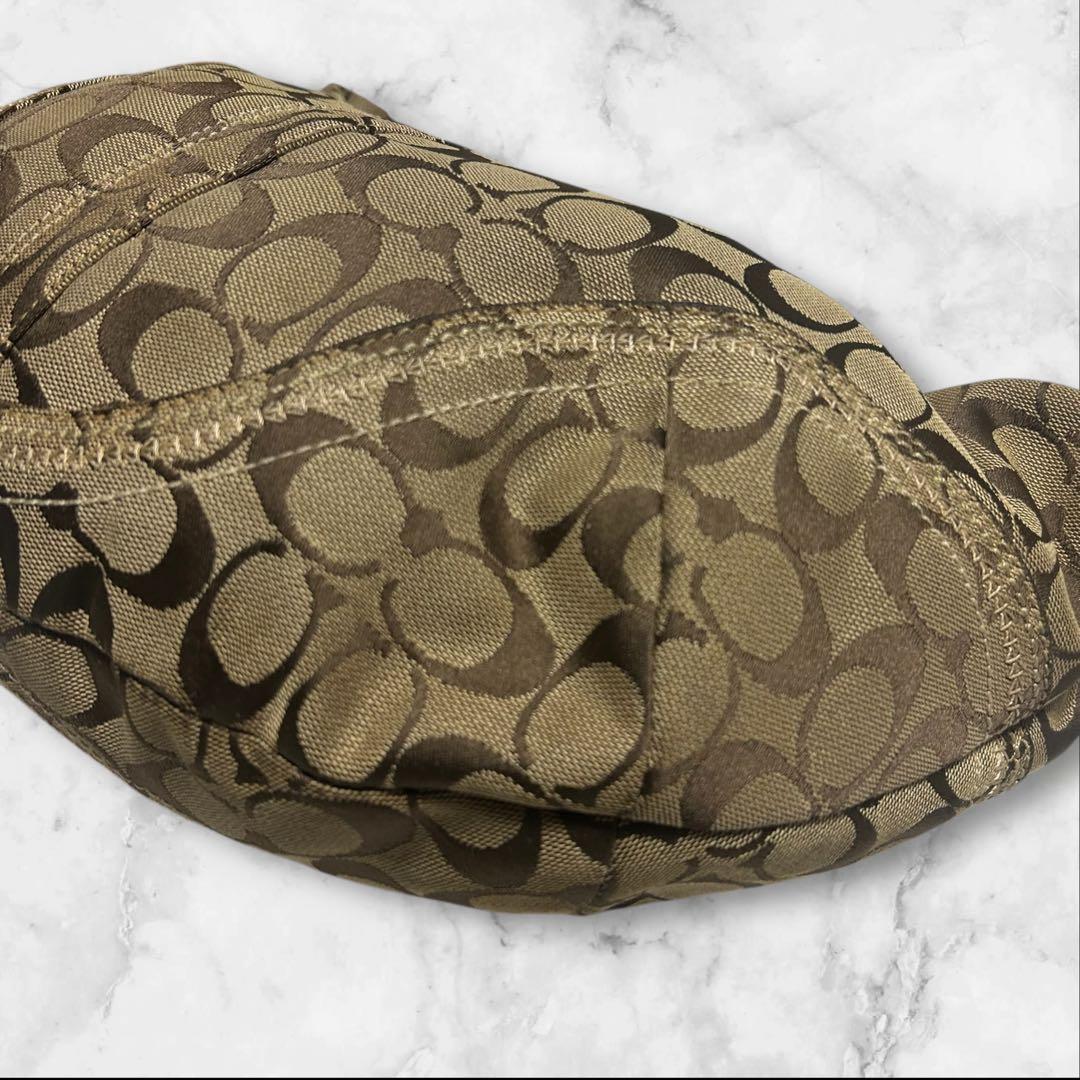 COACH ホーボー 三日月 ワンショルダー ショルダーバッグ ハーフムーン