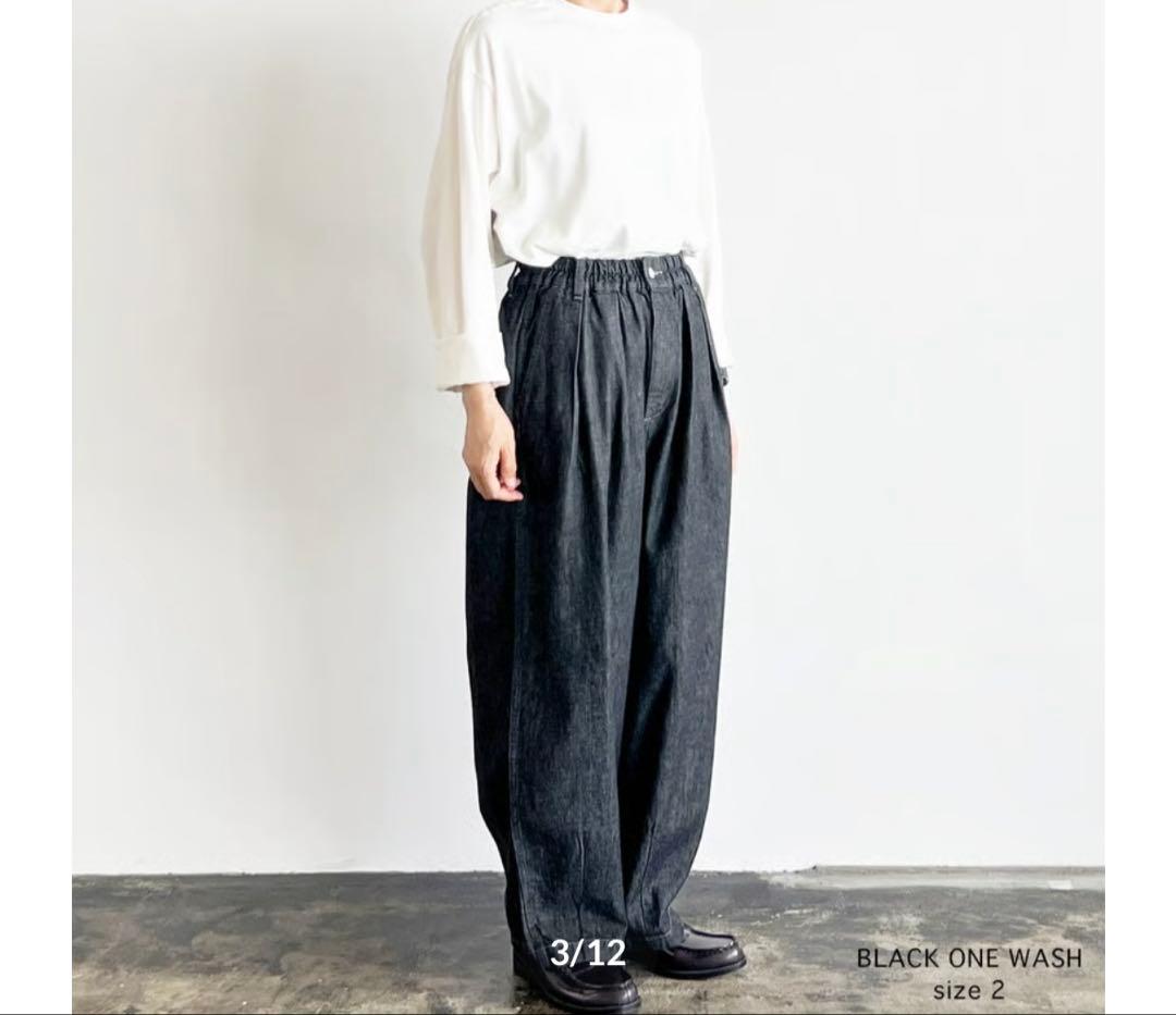 HARVESTY ブラックデニム サーカスパンツ ナローシルエットサイズ2
