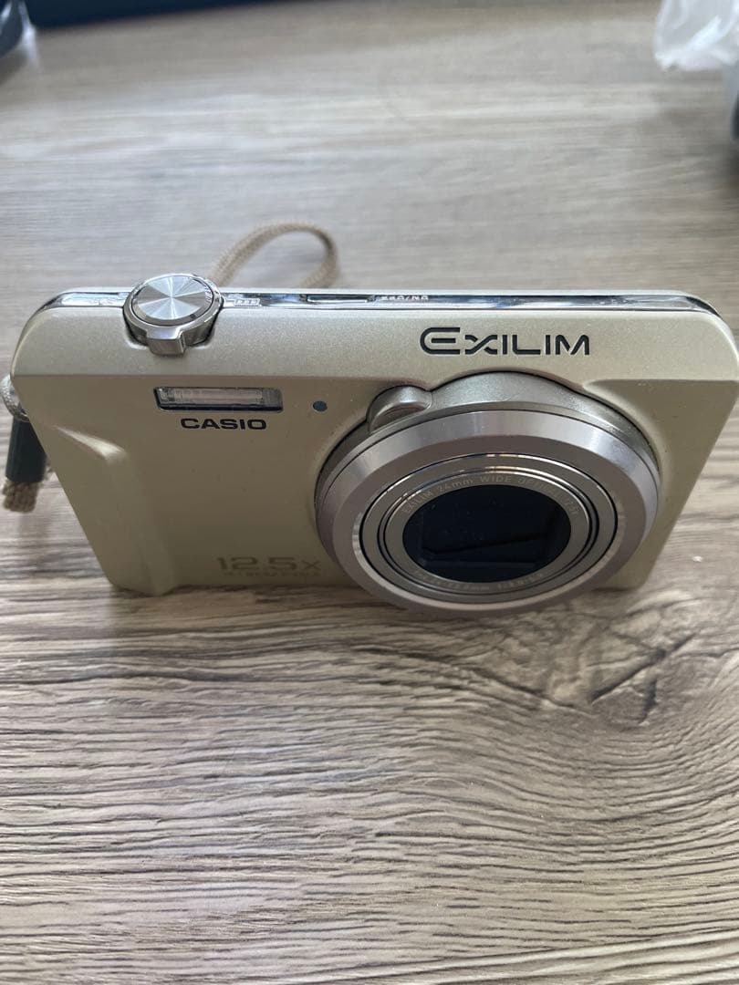 カメラ3台　レンズ？3つ　ジャンク　まとめ売り