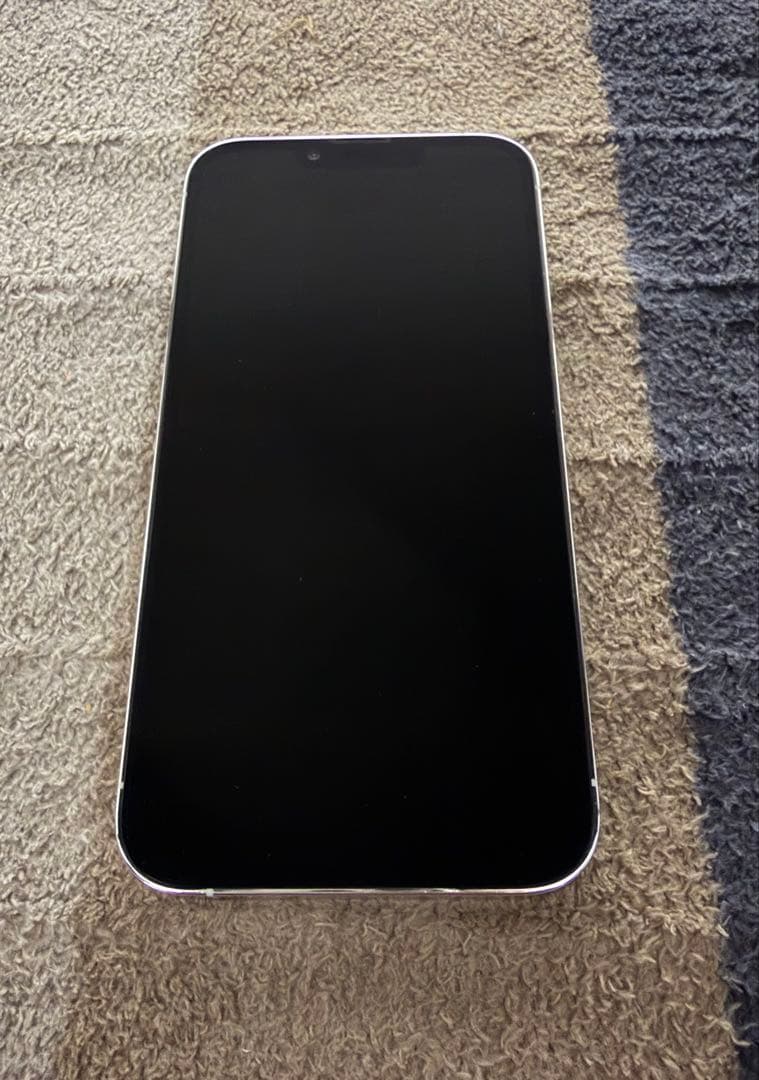 iPhone13Pro シルバー　256GB