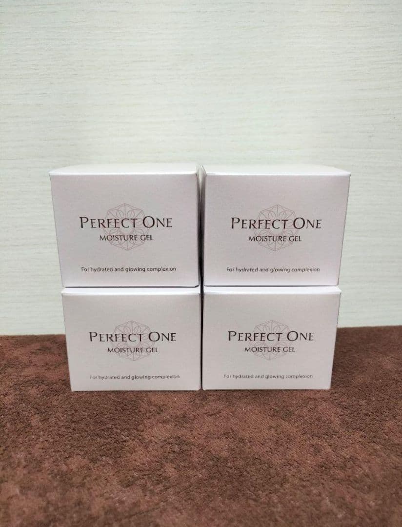 [超メルカリ市]パーフェクトワン モイスチャージェル75g×4個