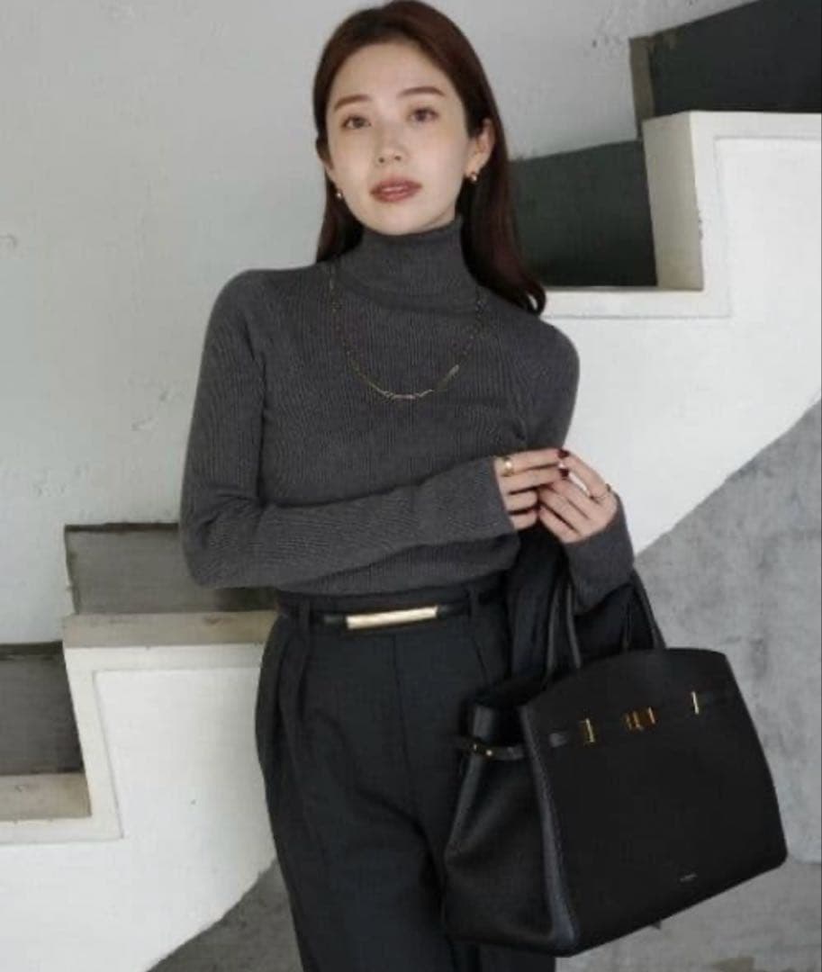 タグ付新品未使用品　anuans カシミヤブレンドフィットリブニットプルオーバー