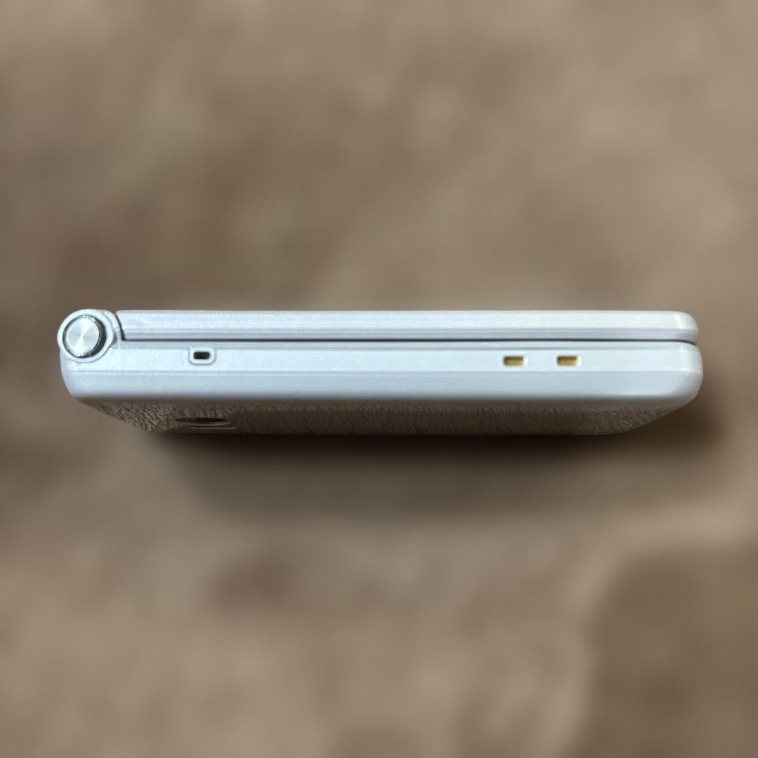 Y!mobile AQUOSケータイ2 602SH ホワイト