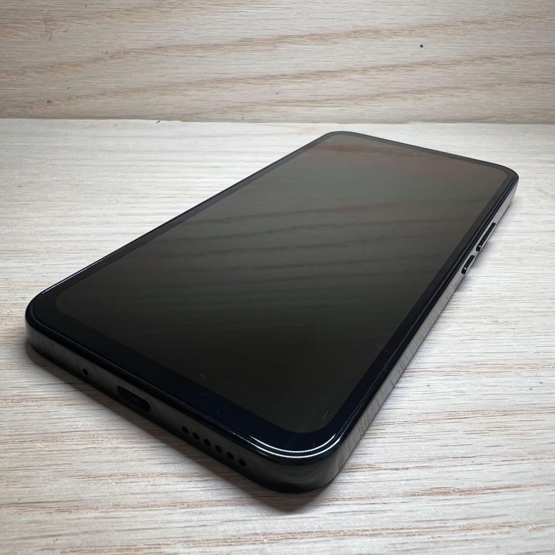 ZTE Libero 5G III 本体 W12