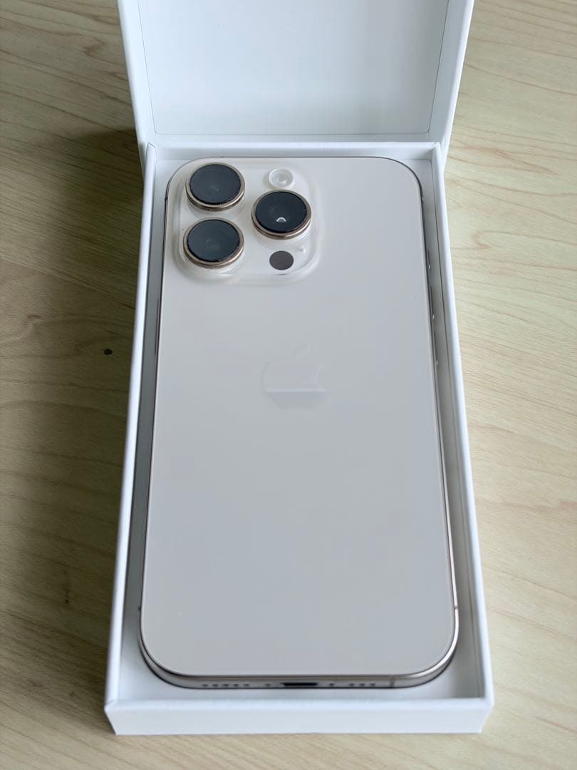 【美品】iPhone16 pro 128GB