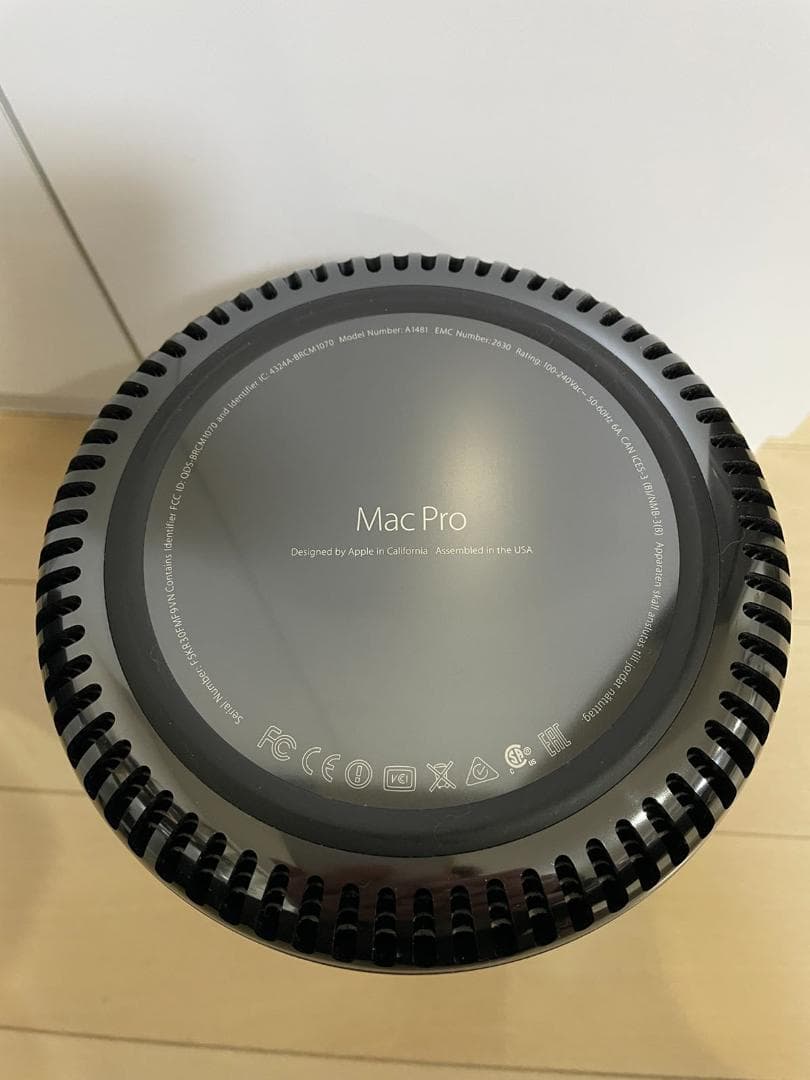 Mac Pro Late2013④D300 mem:32GB SSD:1TB