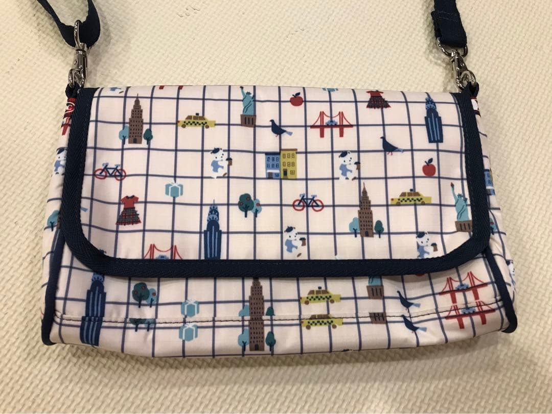 ファミリア×レスポートサック　ウォレットショルダーバッグ