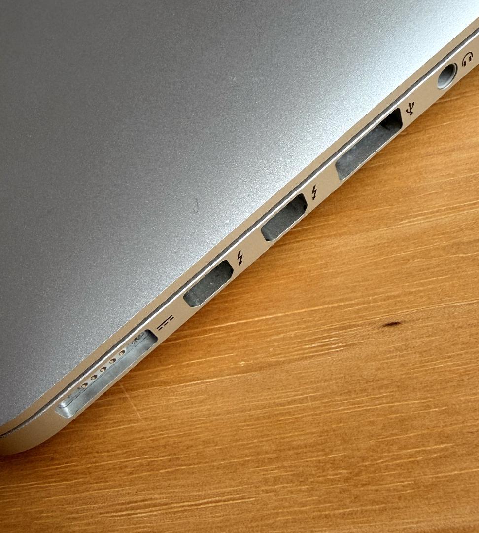 MacBook本体 MacBook Pro Retina 13inch Early 2013