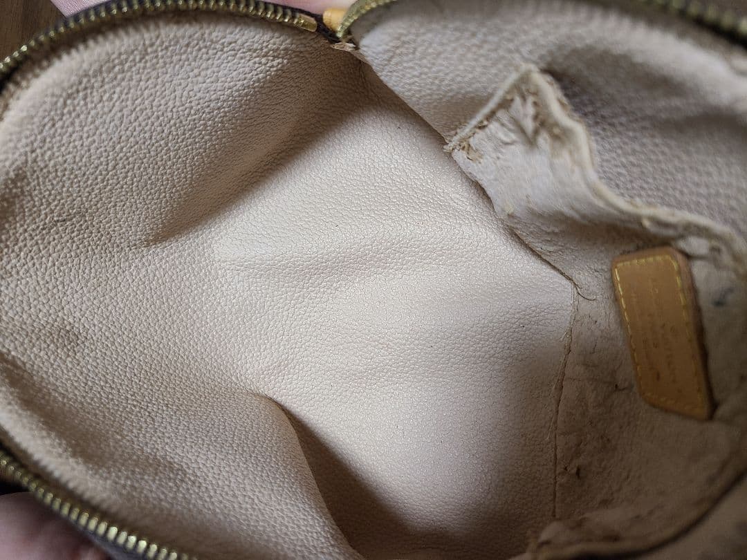 ⭐LOUIS VUITTON⭐ルイヴィトン⭐ポーチ⭐モノグラム⭐中古⭐