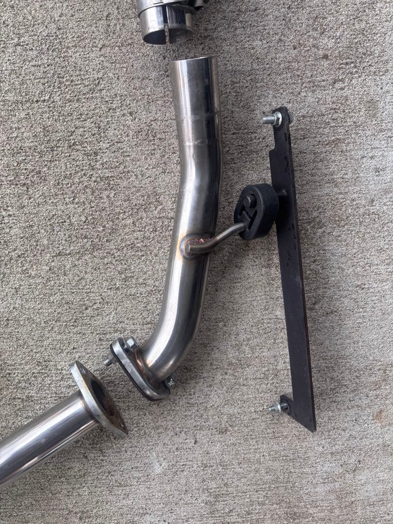 ヴェルファイア40アヴァンツァーレデュアルエキゾーストマフラー