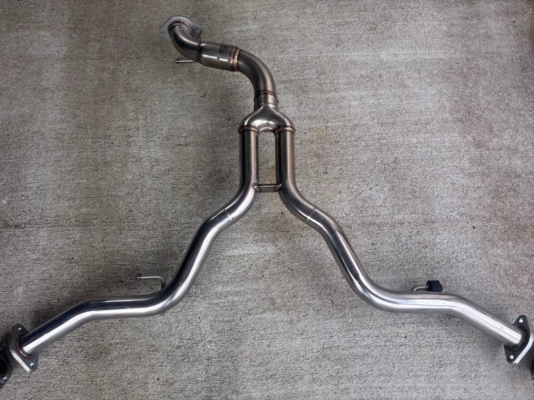 ヴェルファイア40アヴァンツァーレデュアルエキゾーストマフラー