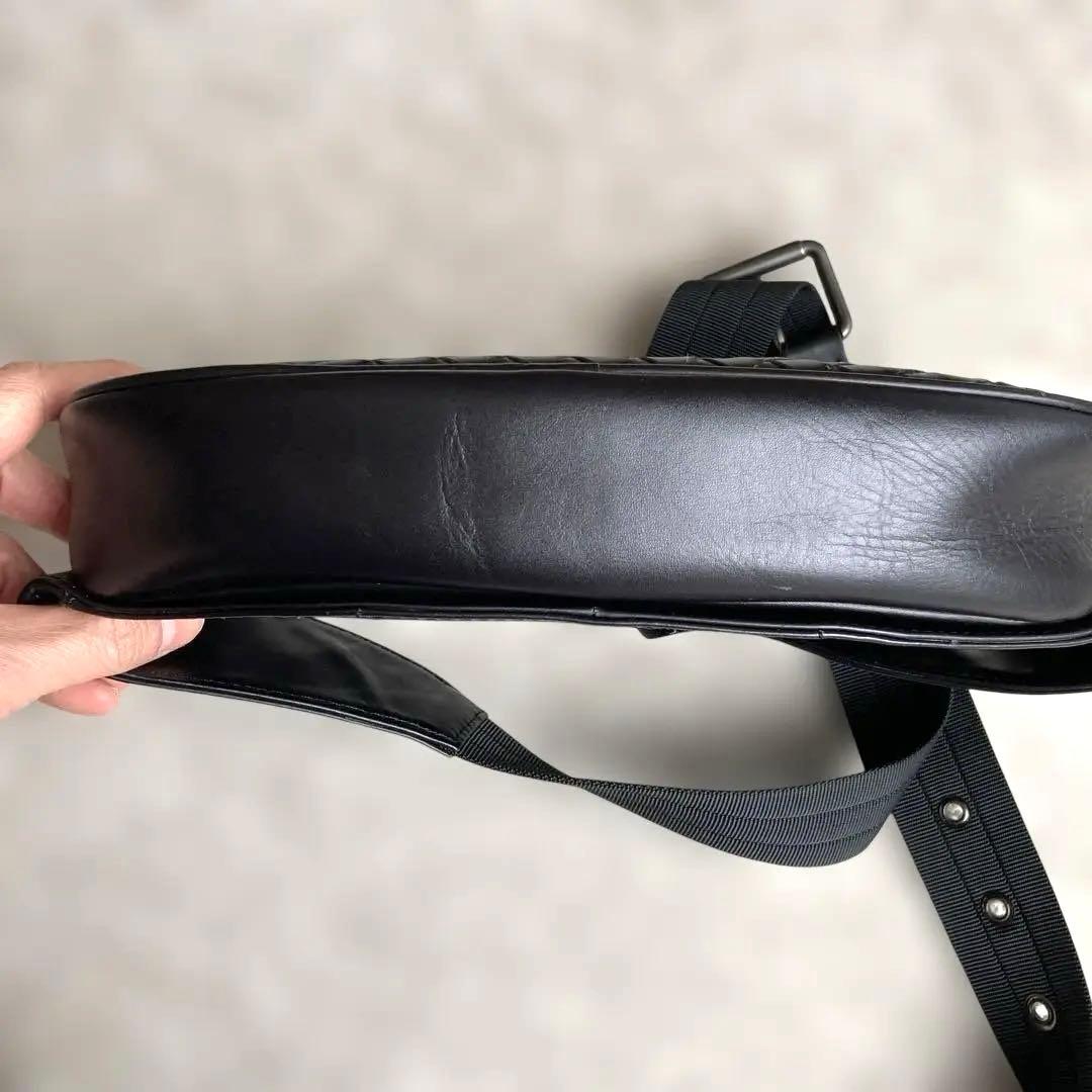 Bottega Veneta ボディバッグ　ウエストバッグ