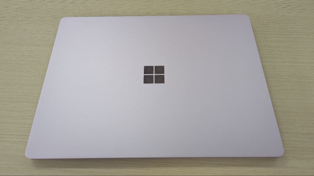 Microsoft Surface Laptop go2 ピンク